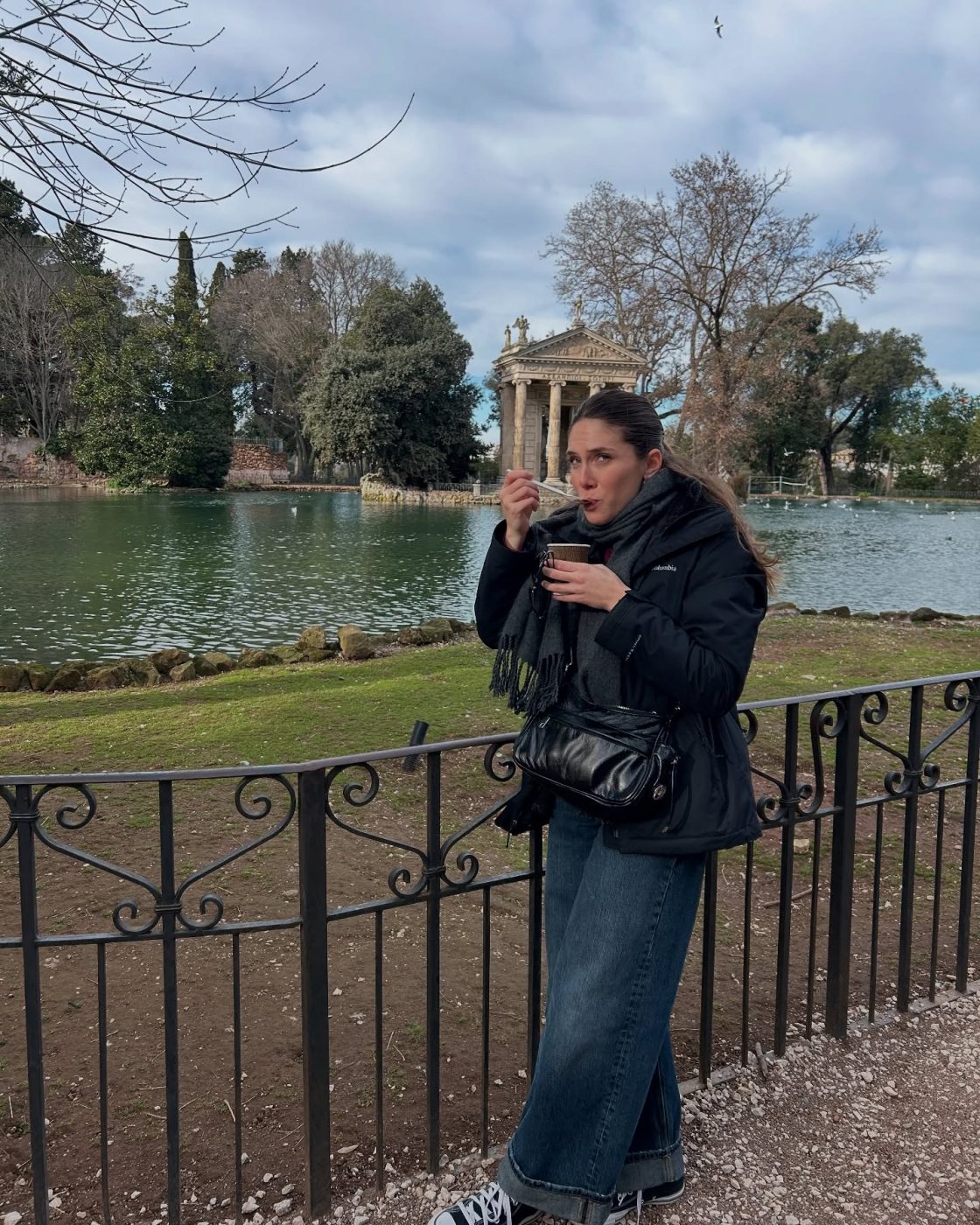 Αφροδίτη Λιάντου – Αλέξανδρος Σκουρλέτης: Χριστουγεννιάτικη εκδρομή στην Ρώμη – Φωτογραφίες 17 Αφροδίτη Λιάντου – Αλέξανδρος Σκουρλέτης: Χριστουγεννιάτικη εκδρομή στην Ρώμη – Φωτογραφίες