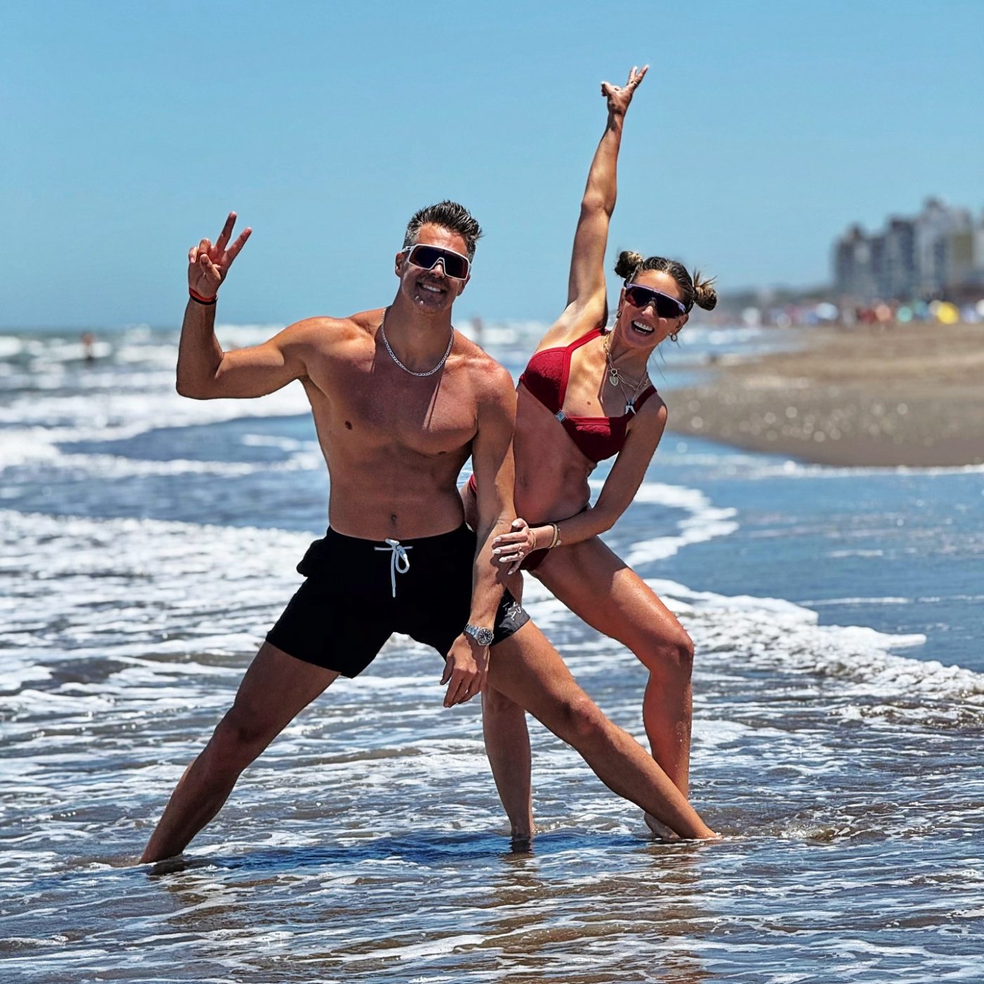 Αθηνά Οικονομάκου: Στην παραλία με τον Μπρούνο Τσερέλα, μια μέρα μετά τα Χριστούγεννα – Εικόνες 10 Αθηνά Οικονομάκου: Στην παραλία με τον Μπρούνο Τσερέλα, μια μέρα μετά τα Χριστούγεννα – Εικόνες