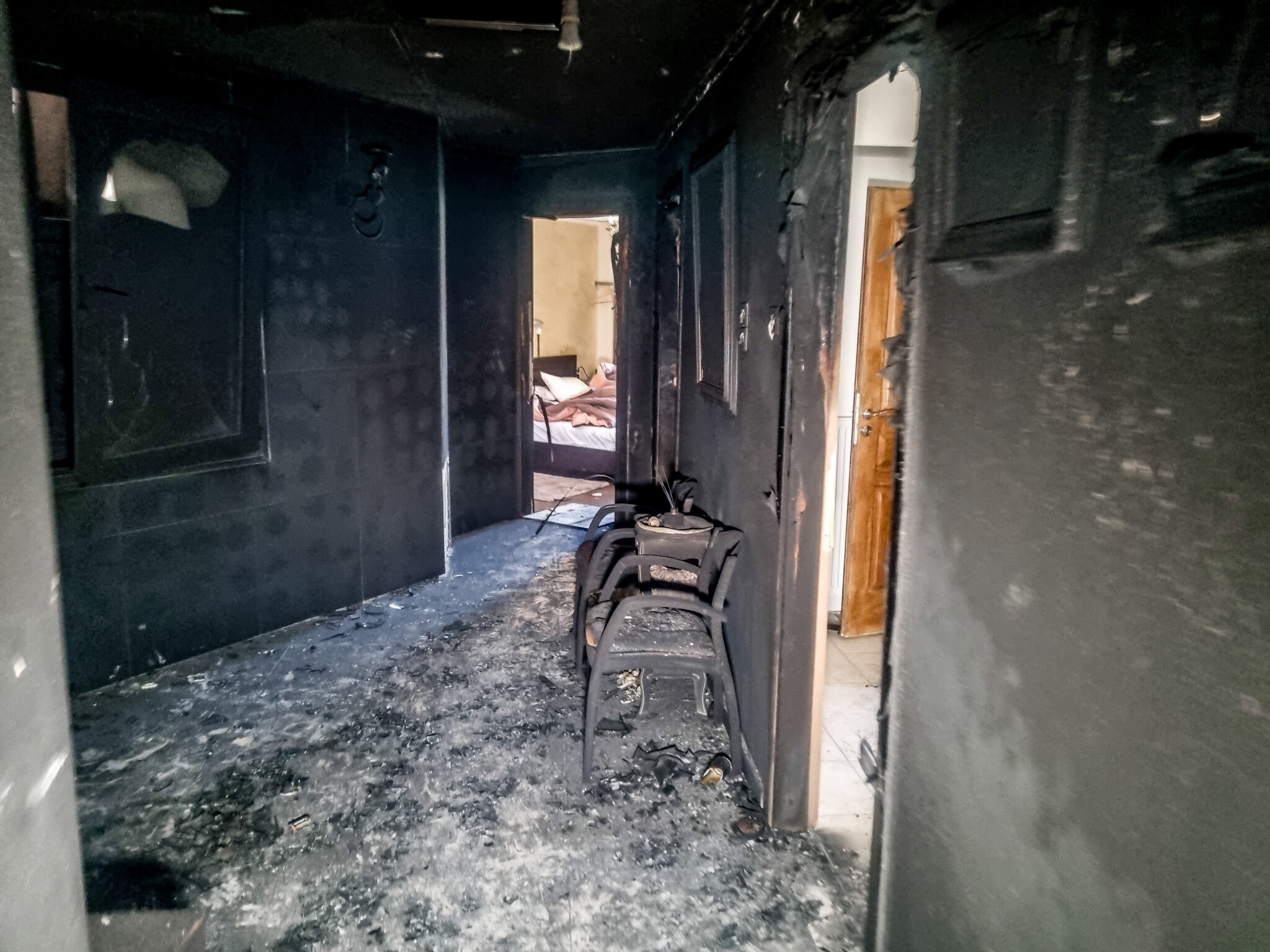 Θλίψη στην Καλαμπάκα για τον 55χρονο ξενοδόχο: Εδώ έπεσε από το μπαλκόνι και σκοτώθηκε 21 Θλίψη στην Καλαμπάκα για τον 55χρονο ξενοδόχο: Εδώ έπεσε από το μπαλκόνι και σκοτώθηκε