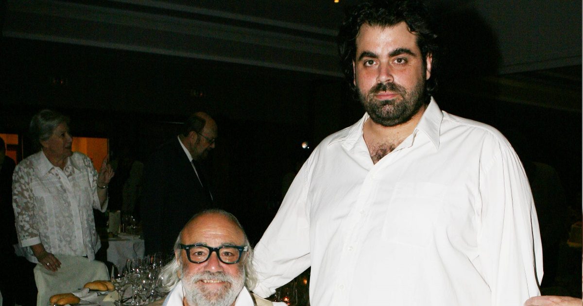 Κύριλλος Ρούσσος για τον πατέρα του Ντέμη: «Εκτιμούσε τη μοναδικότητα, έκανε τους πάντες να νιώθουν άνετα»