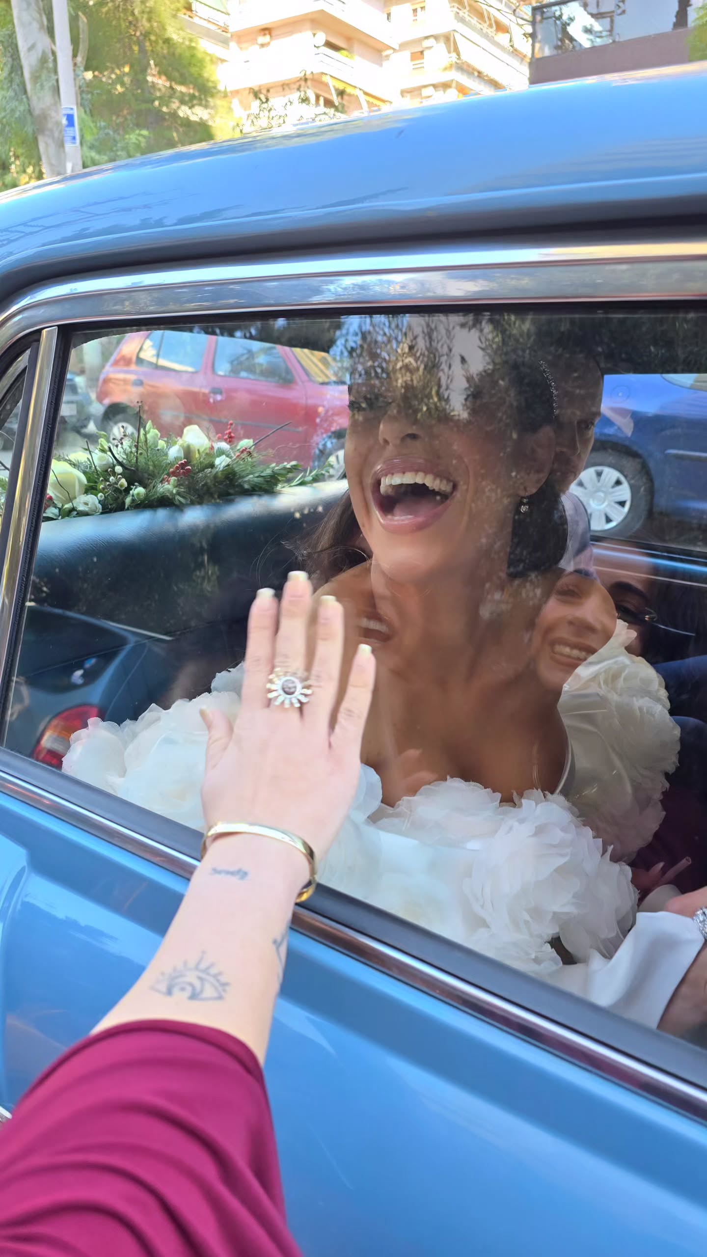 Ιζαμπέλλα Φούλοπ: Ετοιμάζεται να παντρευτεί τον Γιώργο Δερβίση – Οι πρώτες εικόνες 6 Ιζαμπέλλα Φούλοπ: Ετοιμάζεται να παντρευτεί τον Γιώργο Δερβίση – Οι πρώτες εικόνες