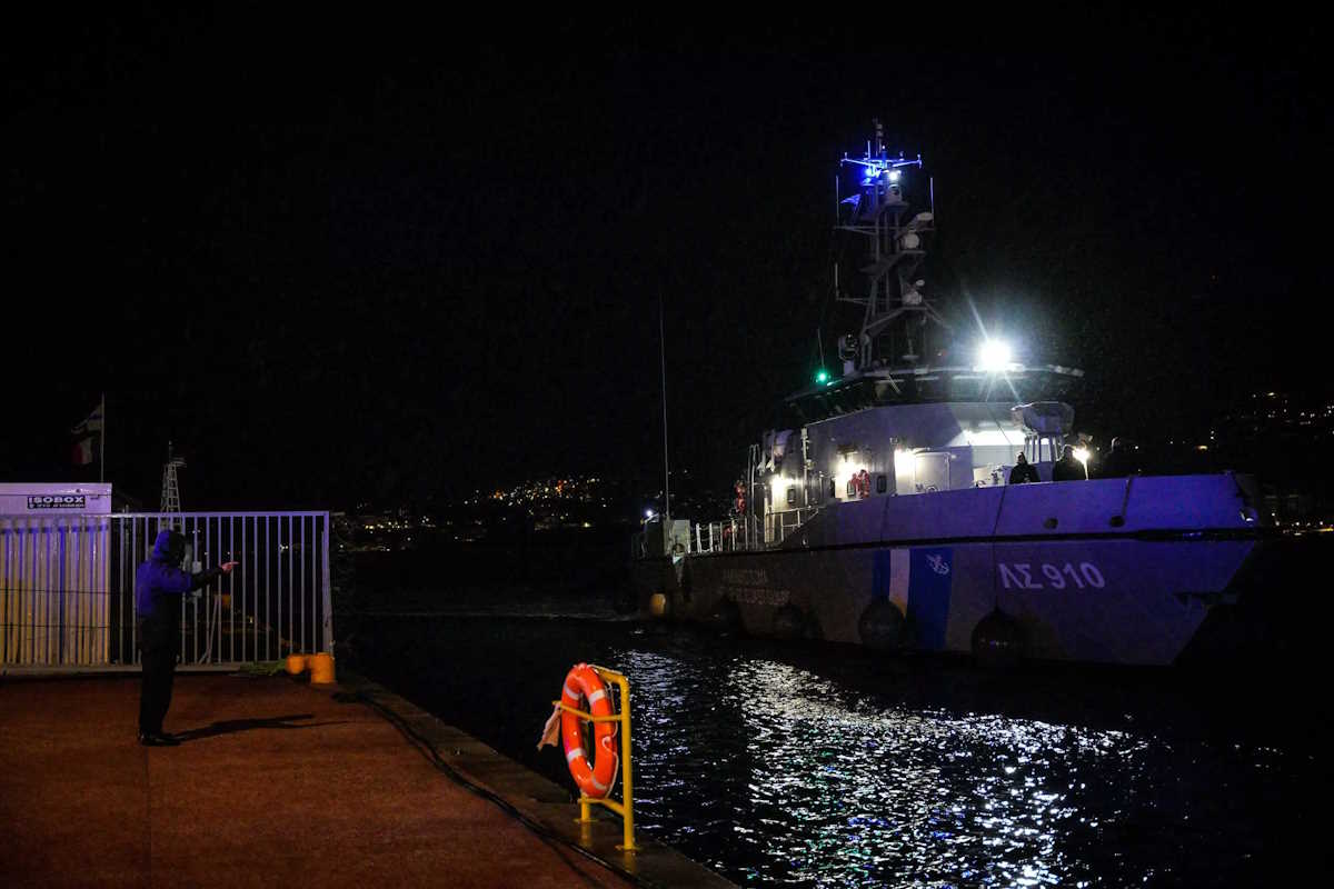 Γαύδος: Δυο ακόμη σοροί μεταναστών ξεβράστηκαν στην παραλία