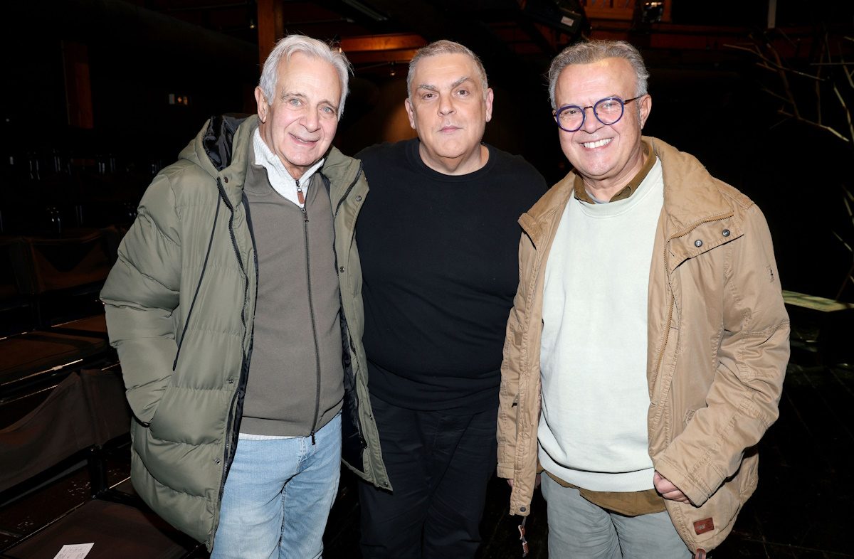 Αντώνης Λουδάρος: Πολυάριθμοι παρευρισκόμενοι στην επίσημη πρεμιέρα του – Φωτογραφίες 20 Αντώνης Λουδάρος: Πολυάριθμοι παρευρισκόμενοι στην επίσημη πρεμιέρα του – Φωτογραφίες