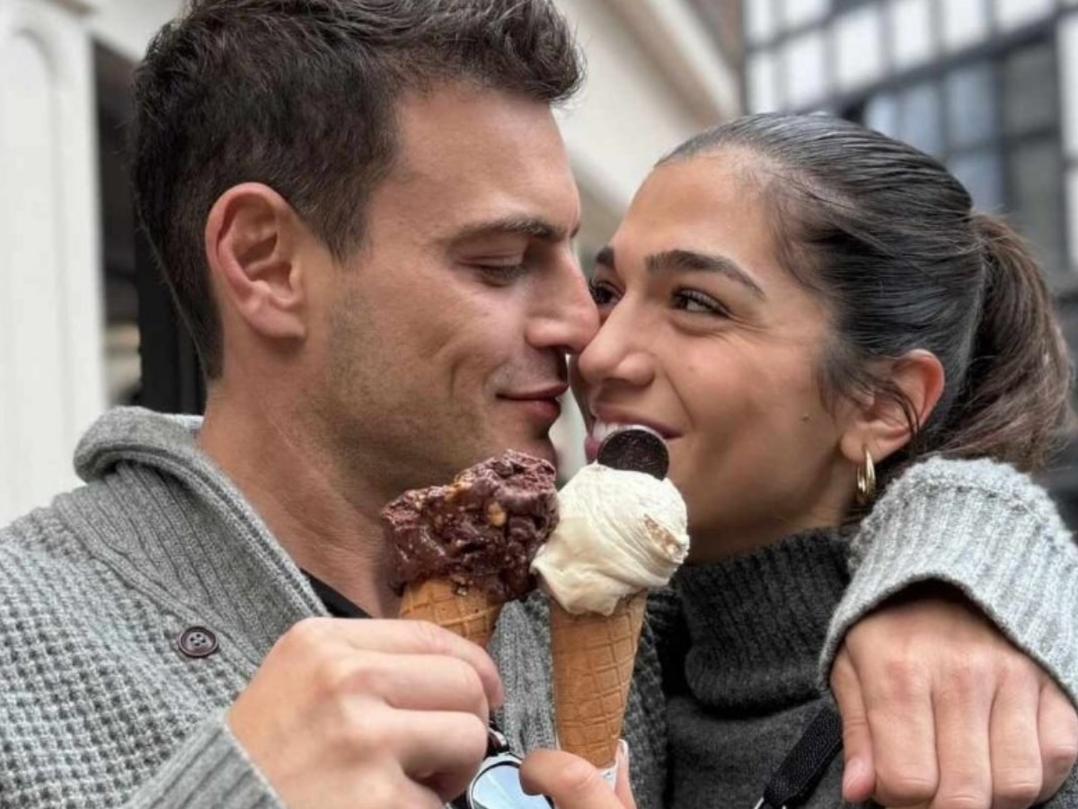 Χριστούγεννα 2024: Τα φρέσκα ερωτευμένα ζευγάρια που θα γιορτάσουν τα πρώτα Χριστούγεννα μαζί με φωτογραφίες 15 Χριστούγεννα 2024: Τα φρέσκα ερωτευμένα ζευγάρια που θα γιορτάσουν τα πρώτα Χριστούγεννα μαζί με φωτογραφίες