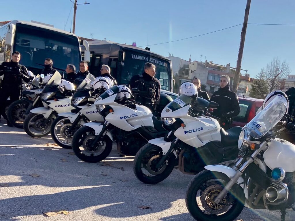 Γιώργος Λυγγερίδης: Συγκίνηση στο ετήσιο μνημόσυνο για τον αστυνομικό παρουσία της ομάδας των ΜΑΤ που ανήκε 14 Γιώργος Λυγγερίδης: Συγκίνηση στο ετήσιο μνημόσυνο για τον αστυνομικό παρουσία της ομάδας των ΜΑΤ που ανήκε