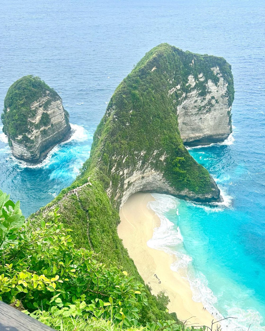 Πάολα: Το ιδιαίτερο ταξίδι της 20χρονης θυγατέρας της στο Μπαλί και οι διδασκαλίες γιόγκα – Φωτογραφίες 21 Πάολα: Το ιδιαίτερο ταξίδι της 20χρονης θυγατέρας της στο Μπαλί και οι διδασκαλίες γιόγκα – Φωτογραφίες