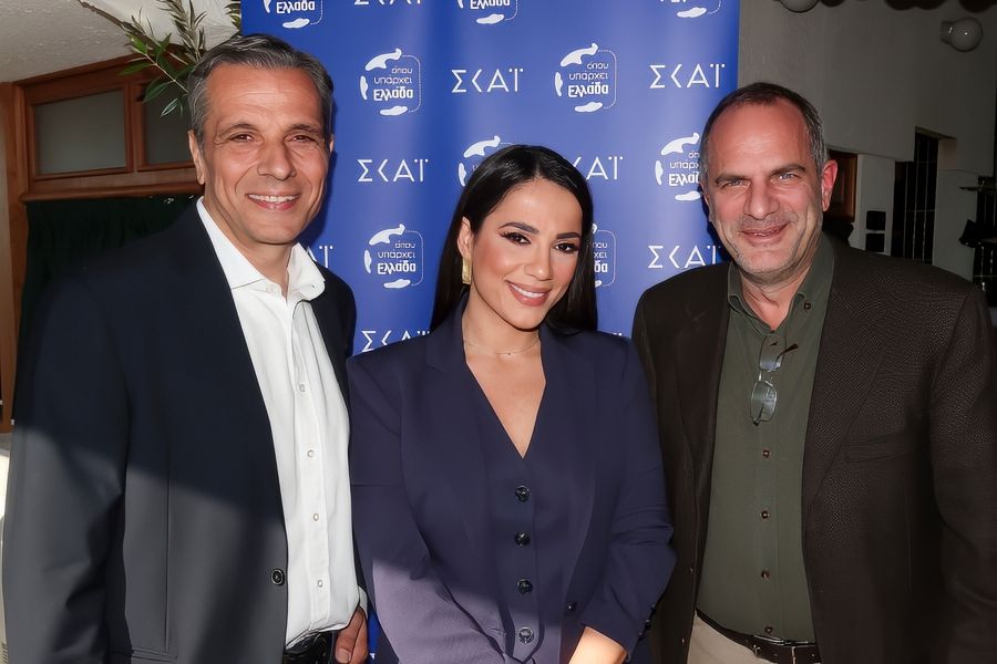 Όπου υπάρχει Ελλάδα”: Η καινούρια εκπομπή με την Ευλαμπία Ρέβη και τον Γιώργο Κουρδή από τις 6 Ιανουαρίου στον ΣΚΑΪ