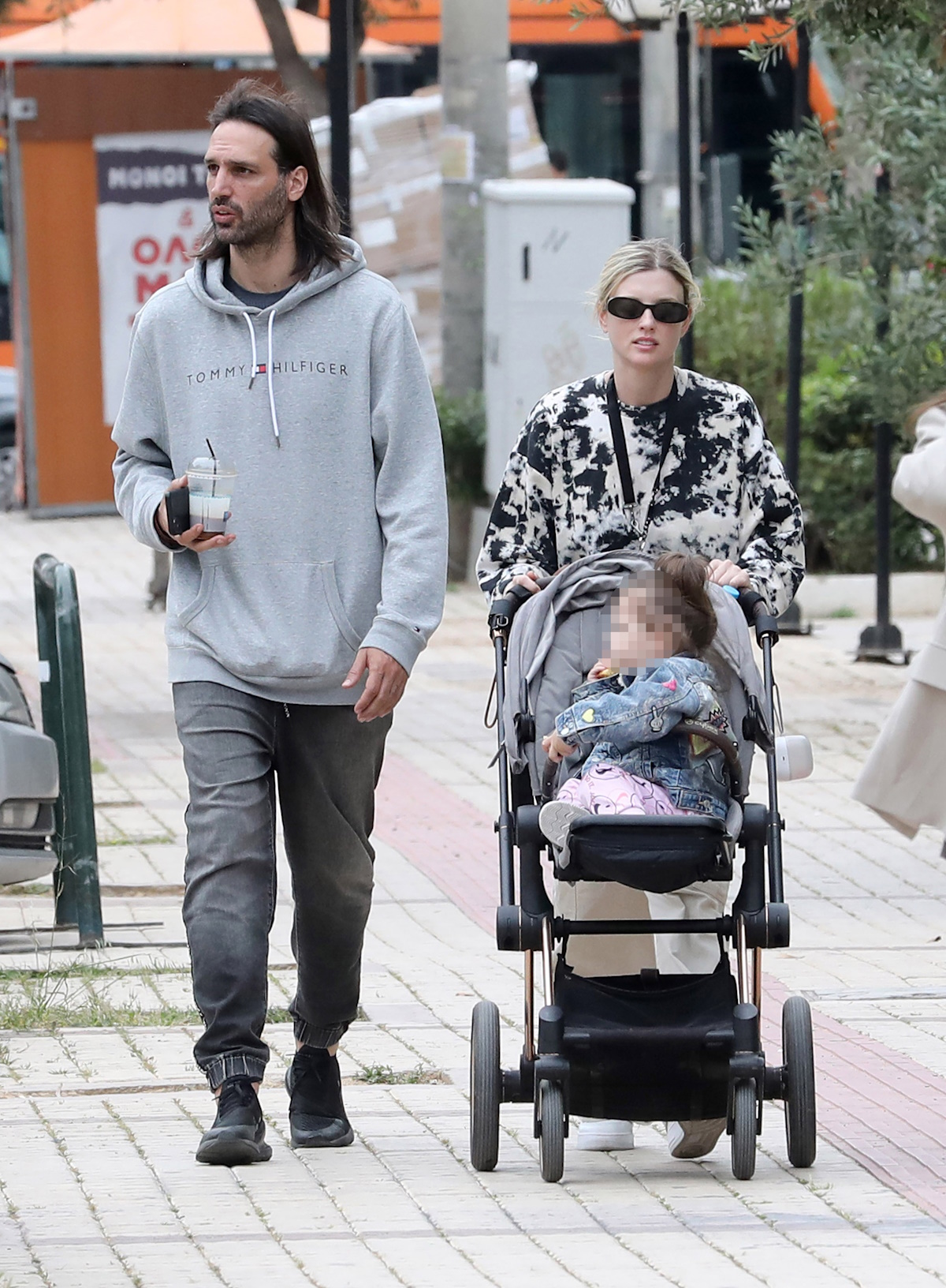 Γέννησε η Κωνσταντίνα Κομμάτα – Δεύτερος πατέρας ο Γιώργος Σαμαράς – Η πρώτη εικόνα του μωρού 4 Γέννησε η Κωνσταντίνα Κομμάτα – Δεύτερος πατέρας ο Γιώργος Σαμαράς – Η πρώτη εικόνα του μωρού