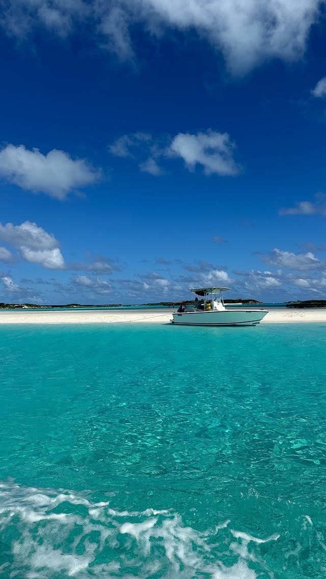 Κωνσταντίνα Σπυροπούλου – Βασίλης Σταθοκωστόπουλος: Η απόδραση σε τροπικό προορισμό λίγο πριν τα Χριστούγεννα – Εικόνες 12 Κωνσταντίνα Σπυροπούλου – Βασίλης Σταθοκωστόπουλος: Η απόδραση σε τροπικό προορισμό λίγο πριν τα Χριστούγεννα – Εικόνες