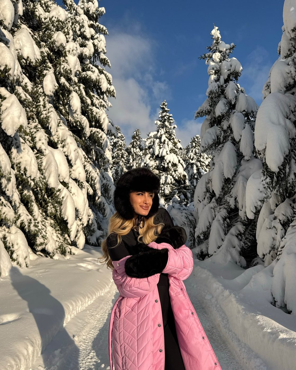 Ιωάννα Τούνη – Δημήτρης Αλεξάνδρου: Νέες εικόνες από την τελευταία τους εκδρομή με τον γιο τους για το 2024 13 Ιωάννα Τούνη – Δημήτρης Αλεξάνδρου: Νέες εικόνες από την τελευταία τους εκδρομή με τον γιο τους για το 2024