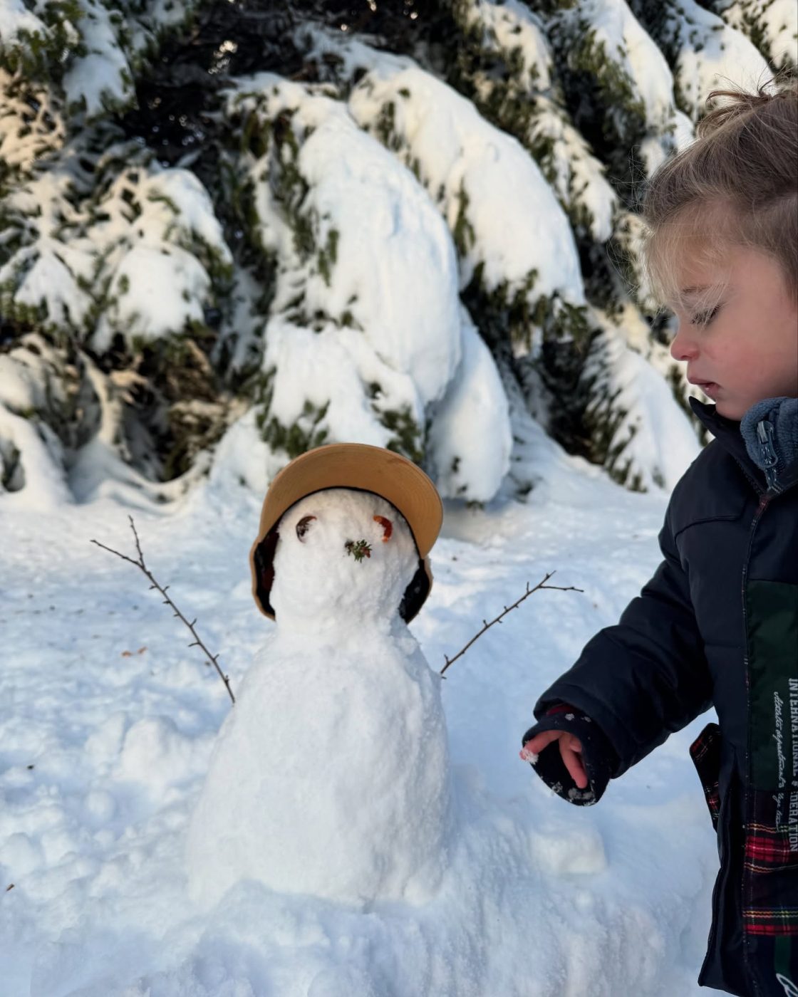 Ιωάννα Τούνη – Δημήτρης Αλεξάνδρου: Νέες εικόνες από την τελευταία τους εκδρομή με τον γιο τους για το 2024 16 Ιωάννα Τούνη – Δημήτρης Αλεξάνδρου: Νέες εικόνες από την τελευταία τους εκδρομή με τον γιο τους για το 2024
