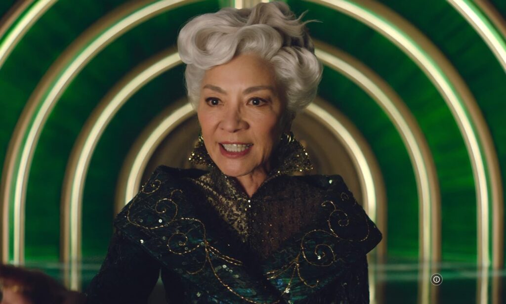 RSIFF 24: Η Michelle Yeoh τονίζει πως μπορεί η Cynthia και η Ariana να είναι τόσο διαφορετικές αλλά συντονίζονται τέλεια στο Wicked 12 RSIFF 24: H Michelle Yeoh υπογραμμίζει πως η Cynthia και η Ariana, είναι τόσο διαφορετικές, αλλά ταιριάζουν τόσο τέλεια στο Wicked