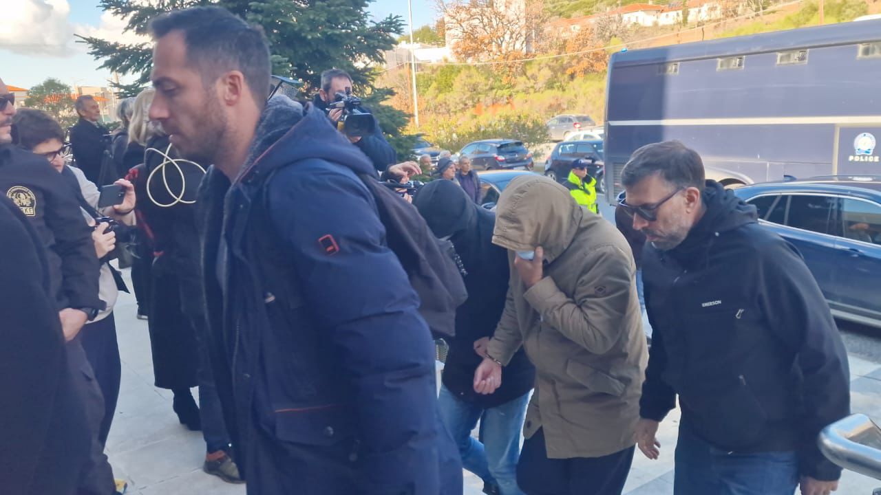 Χαλκιδική: Οι κατηγορίες στους 21 από το δίκτυο της πολεοδομίας 12 Χαλκιδική: Οι κατηγορίες στους 21 από το δίκτυο της πολεοδομίας