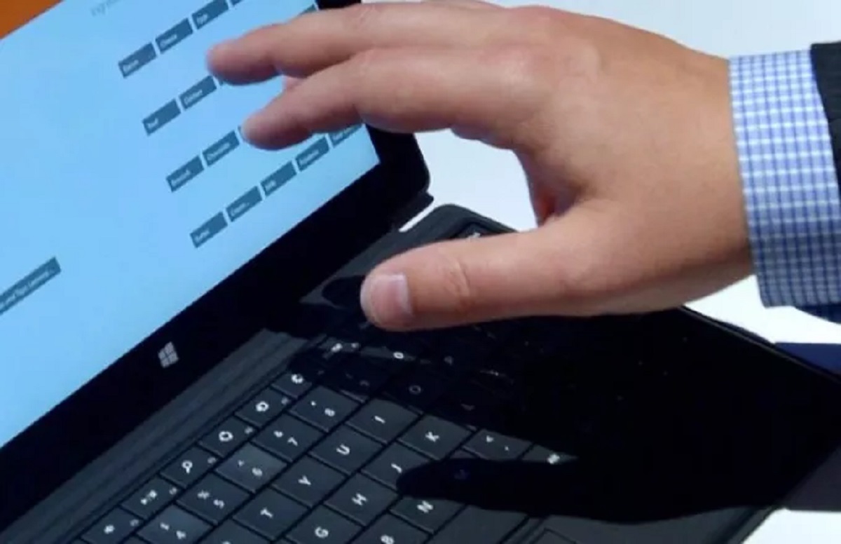 ypologistis-tilergasia-ape