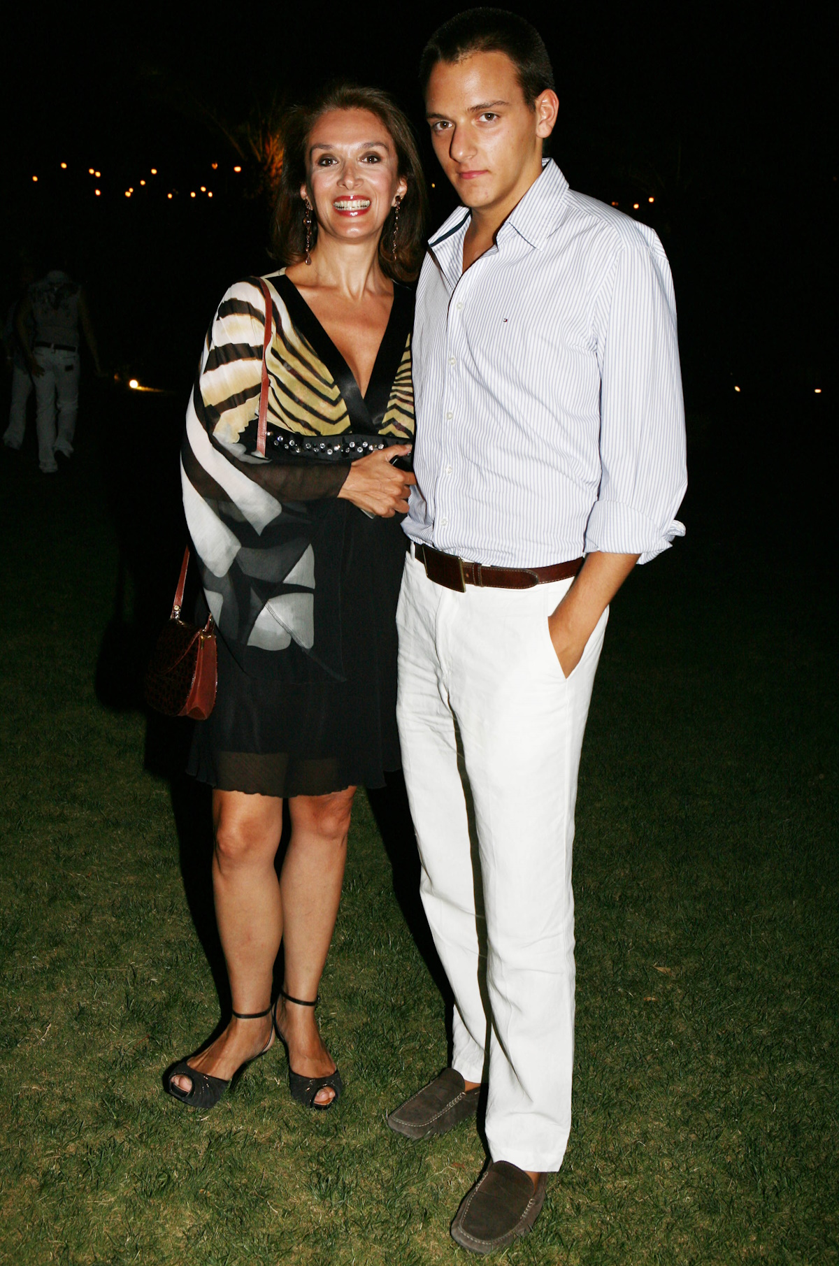 Μαίρη Βιδάλη: Ο 34χρονος γιος της πολεμούσε τον καρκίνο – Η διάγνωση πριν έξι μήνες και οι φύλακες «άγγελοί» του 7 Μαίρη Βιδάλη: Ο 34χρονος γιος της πολεμούσε τον καρκίνο – Η διάγνωση πριν έξι μήνες και οι φύλακες «άγγελοί» του