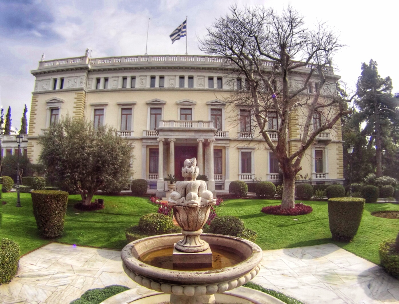 Εκλογή ΠτΔ: Ανταλλαγή πυρών ΝΔ – ΠΑΣΟΚ μετά τις αποφάσεις τους — Η θέση των άλλων κομμάτων