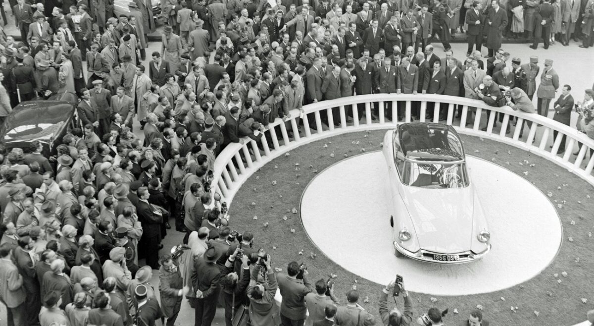 DS Automobiles: 75 χρόνια από τον επαναστατικό «βάτραχο» έως τα «διαμάντια της τέχνης»