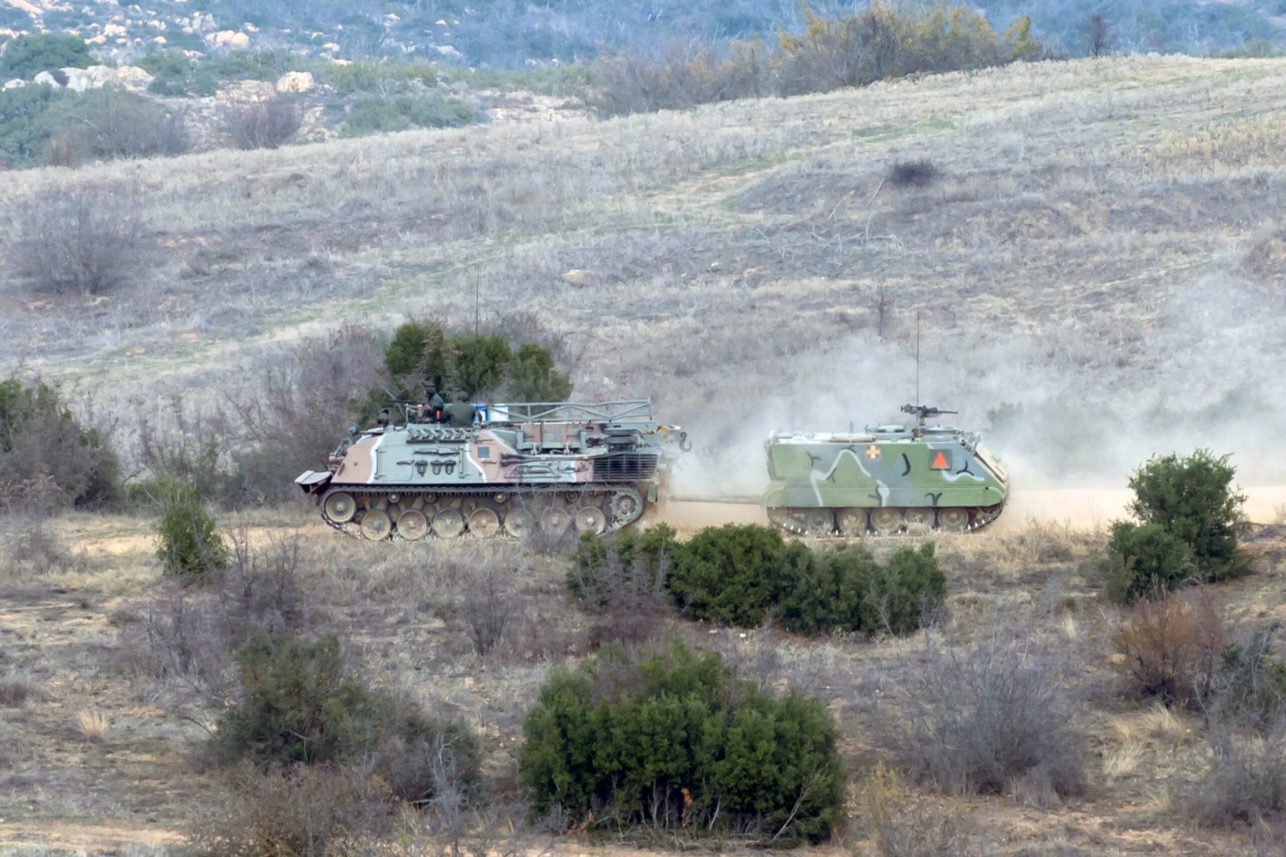 ΣΥΡΙΖΑ-ΠΣ: «Νύχτα του Αγίου Βαρθολομαίου» οι έκτακτες κρίσεις στον στρατό
