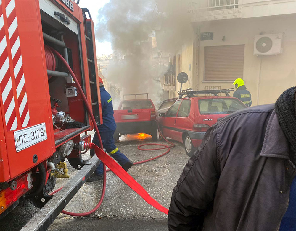 Καβάλα: Πυρκαγιά σε αυτοκίνητο – Συναγερμός στην πυροσβεστική 11 Καβάλα: Πυρκαγιά σε αυτοκίνητο – Συναγερμός στην πυροσβεστική