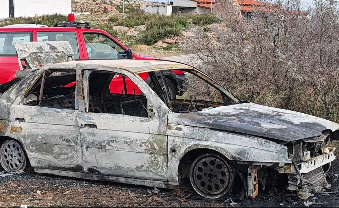 Καλύβια: «Δεν υπήρχε λόγος να πάει στο Πάνειο Όρος» δηλώνει συγγενής του 64χρονου που κάηκε στο αυτοκίνητό του