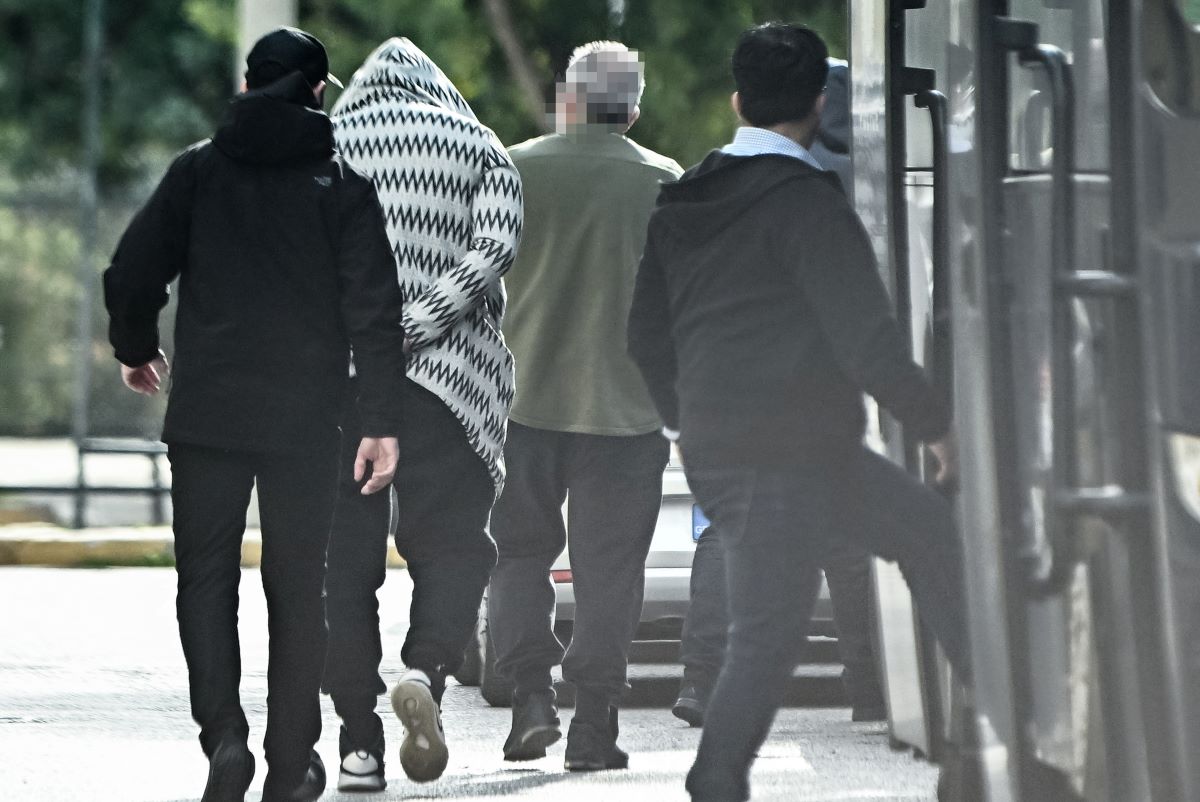 Διάσημη γυμνάστρια παντρεμένη με τον υπαρχηγό του κυκλώματος που προμήθευε προστασία σε οίκους ανοχής