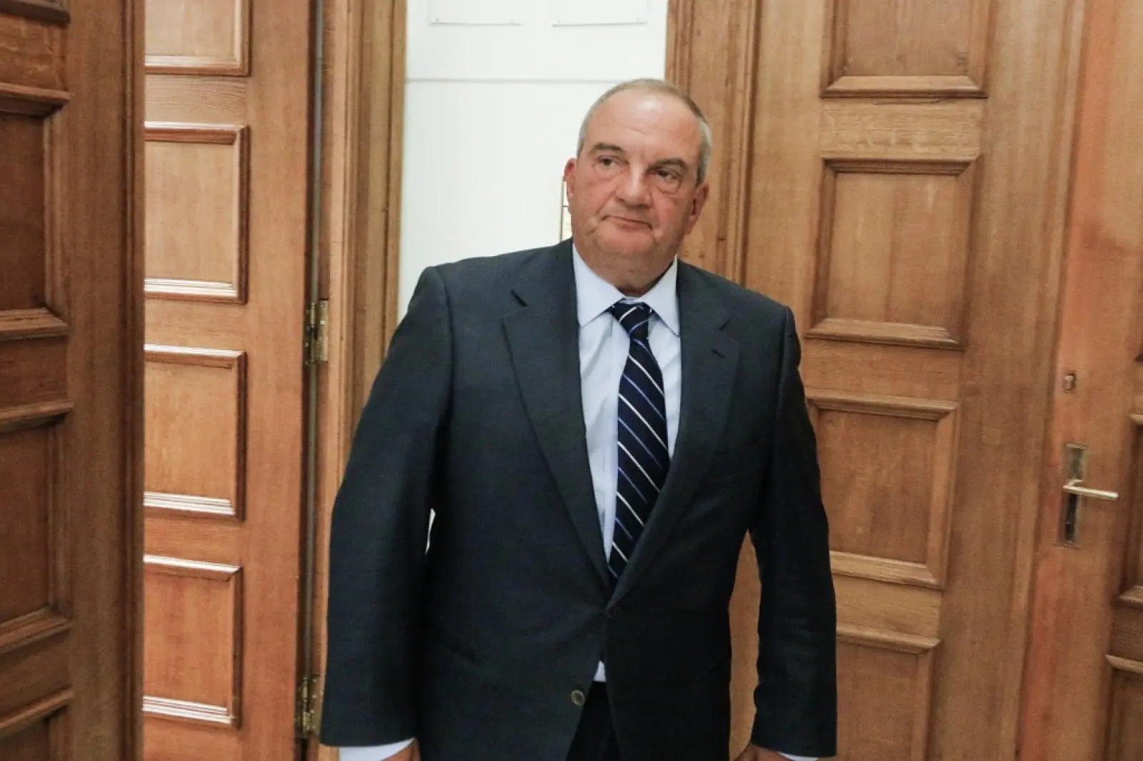 Συλλυπητήρια Κώστα Καραμανλή για την απώλεια του Κώστα Σημίτη.” → “Συλλυπητήρια του Κώστα Καραμανλή για την απώλεια του Κώστα Σημίτη