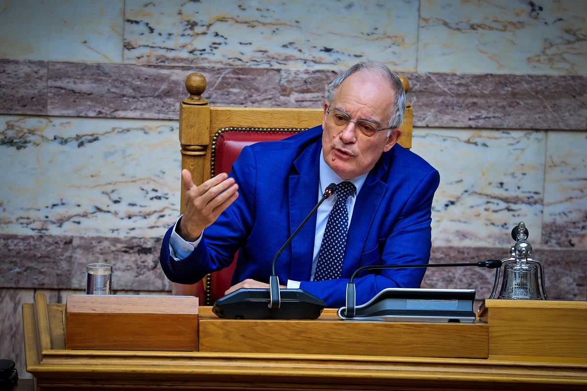 Οι αντιδράσεις του πολιτικού κόσμου  για την υποψηφιότητα του Κ. Τασούλα για τη θέση του ΠτΔ