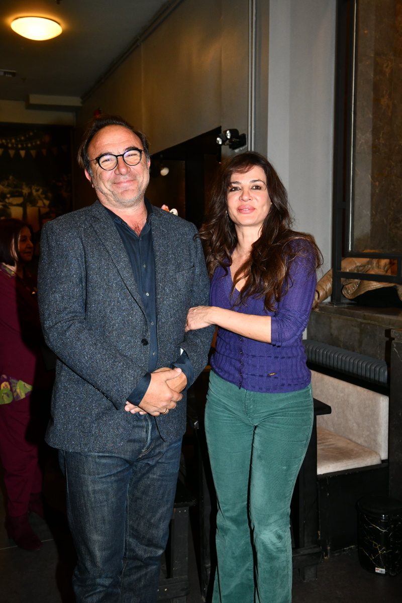 Δήμητρα Ματσούκα: Ο Πέτρος Κόκκαλης δίπλα της στην επίσημη πρεμιέρα! 14 Δήμητρα Ματσούκα: Ο Πέτρος Κόκκαλης δίπλα της στην επίσημη πρεμιέρα!