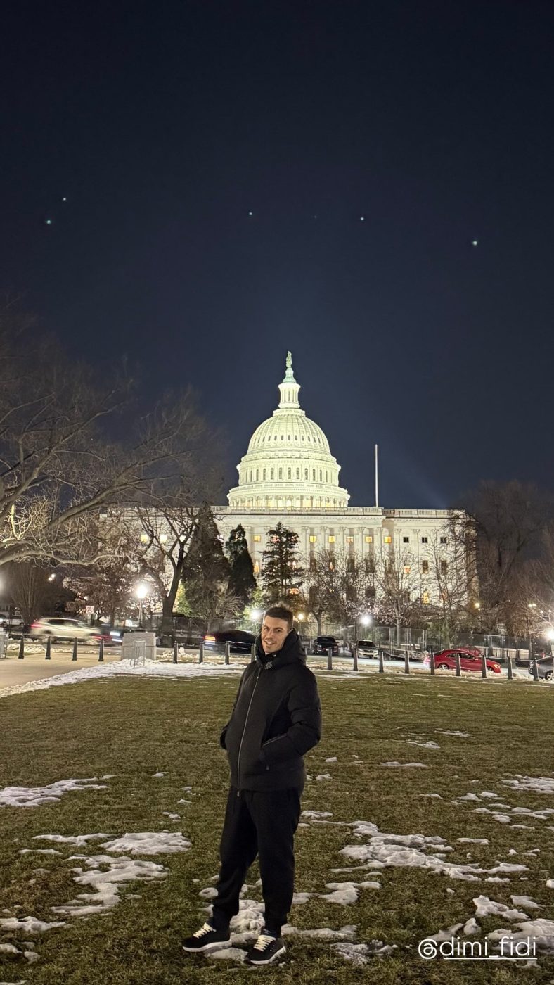 Δημήτρης Φιντιρίκος – Μελίνα Νικολαΐδη: Εκδρομή στην Ουάσιγκτον, δύο ημέρες πριν την ορκωμοσία Τραμπ 6 Δημήτρης Φιντιρίκος – Μελίνα Νικολαΐδη: Εκδρομή στην Ουάσιγκτον, δύο ημέρες πριν την ορκωμοσία Τραμπ