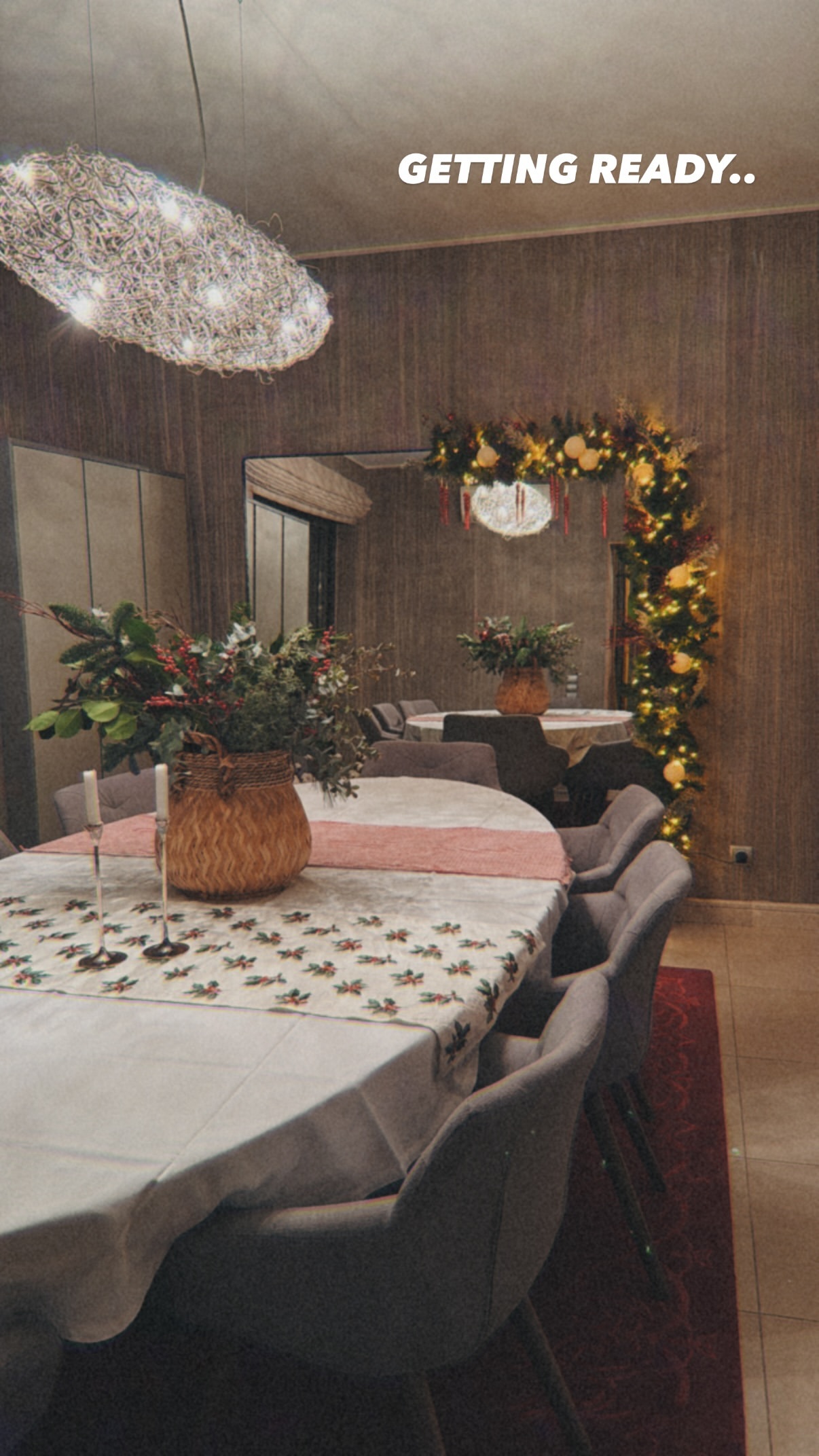 Πρωτοχρονιά 2025: Πώς γιόρτασαν οι celebrities και οι καλλιτέχνες το νέο έτος – Ρεβεγιόν και οικογενειακές εικόνες 27 Πρωτοχρονιά 2025: Πώς γιόρτασαν οι celebrities και οι καλλιτέχνες το νέο έτος – Ρεβεγιόν και οικογενειακές εικόνες