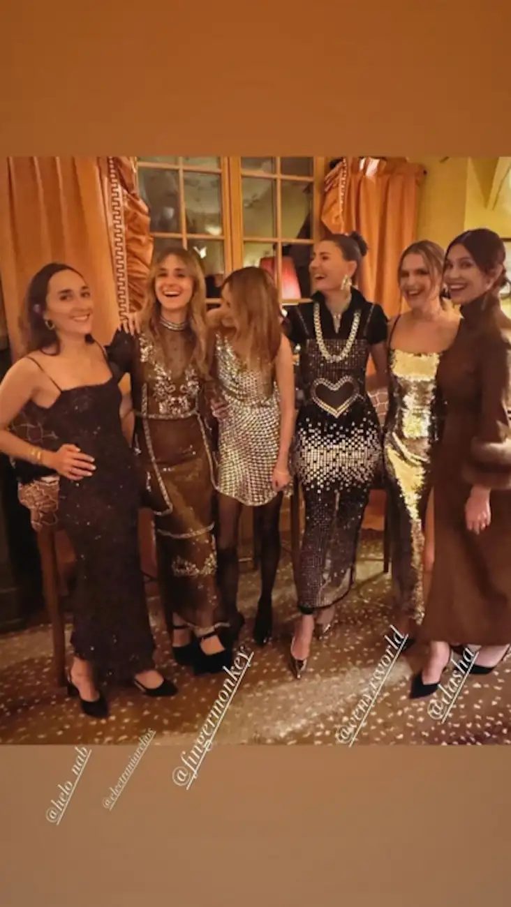 Ντάσα Ζούκοβα: Η γιορτή της οικογένειας Νιάρχου στο Σεν Μόριτζ της Ελβετίας 11 Ντάσα Ζούκοβα: Η γιορτή της οικογένειας Νιάρχου στο Σεν Μόριτζ της Ελβετίας