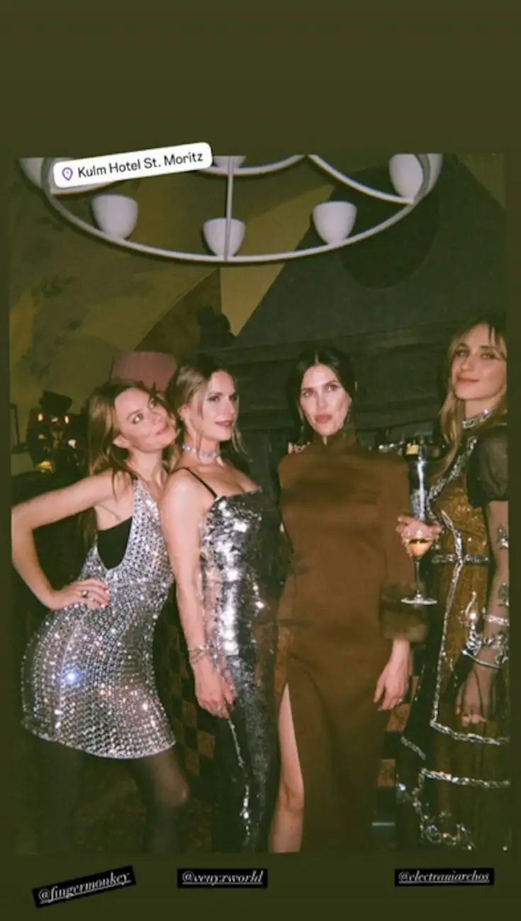 Ντάσα Ζούκοβα: Η γιορτή της οικογένειας Νιάρχου στο Σεν Μόριτζ της Ελβετίας 9 Ντάσα Ζούκοβα: Η γιορτή της οικογένειας Νιάρχου στο Σεν Μόριτζ της Ελβετίας