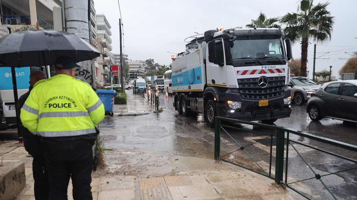 Δήμαρχος Αλίμου: Φτάσαμε στο σημείο να κρατάμε το καπάκι για να μην γεμίσει λύματα η παραλιακή