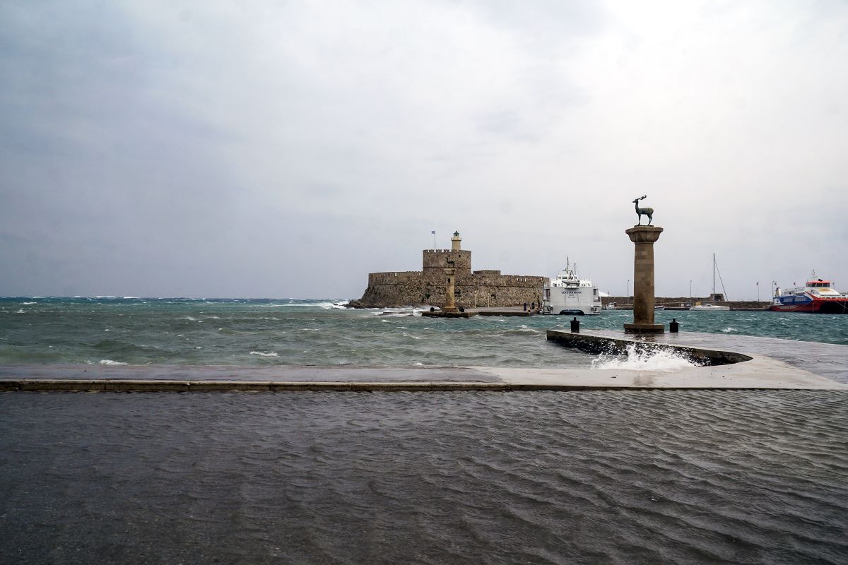 Ρόδος: Κατέβηκαν 151 χιλιοστά βροχής στο νησί σε λίγες ώρες