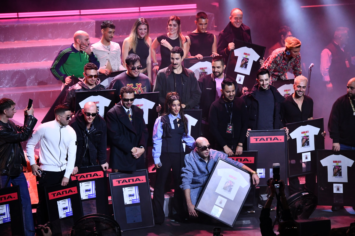 Μαρίνα Σάττι: Το TLIFE στην απονομή της – Φωτογραφίες 27 Μαρίνα Σάττι: Το TLIFE στην απονομή της – Φωτογραφίες