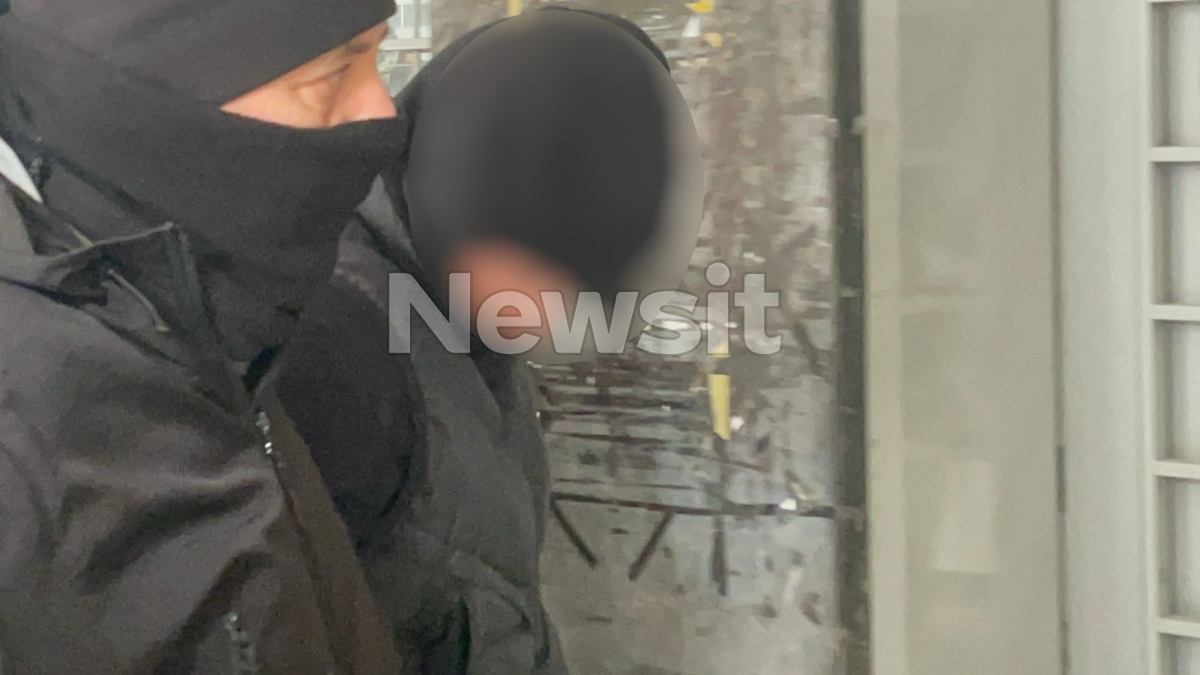 Θεσσαλονίκη: «Ήμουν θυμωμένος» δήλωσε ο 16χρονος που μαχαίρωσε τον 23χρονο αδελφό του