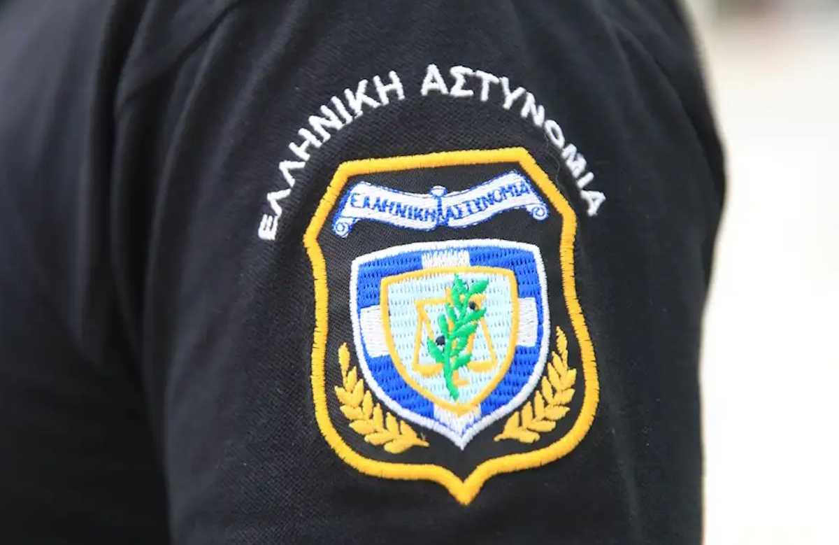 Πειραιάς: Αστυνομικός συνελήφθη για σεξουαλική κακοποίηση ανηλίκου