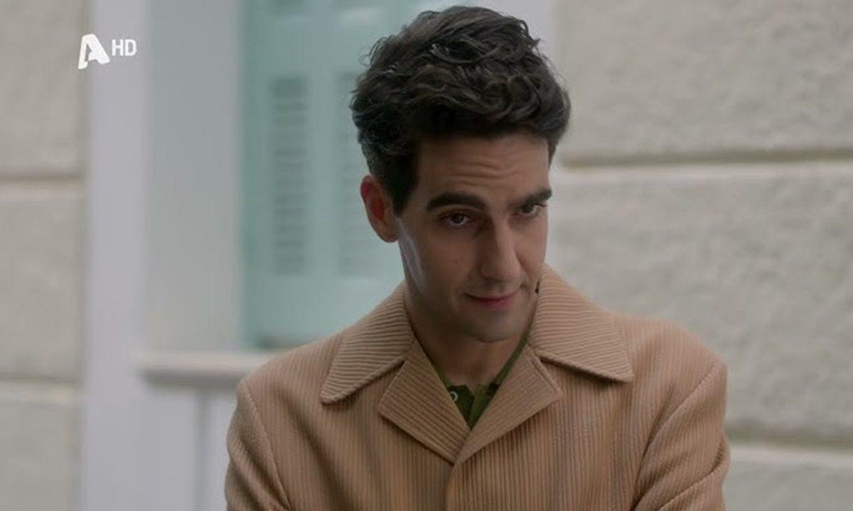 Άγιος Έρωτας: Χριστίνα: "Πέτρο άσε ήσυχή την κόρη μου" 2 Άγιος Έρωτας : Ο Πέτρος κάνει δική του την Ειρήνη