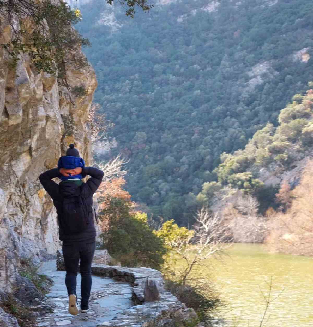 Απόστολος Ρουβάς: Ξέγνοιαστες στιγμές με τον γιο του, Αλκίνοο – Η οικογενειακή selfie που τράβηξαν 9 Ο Απόστολος Ρουβάς στο Instagram