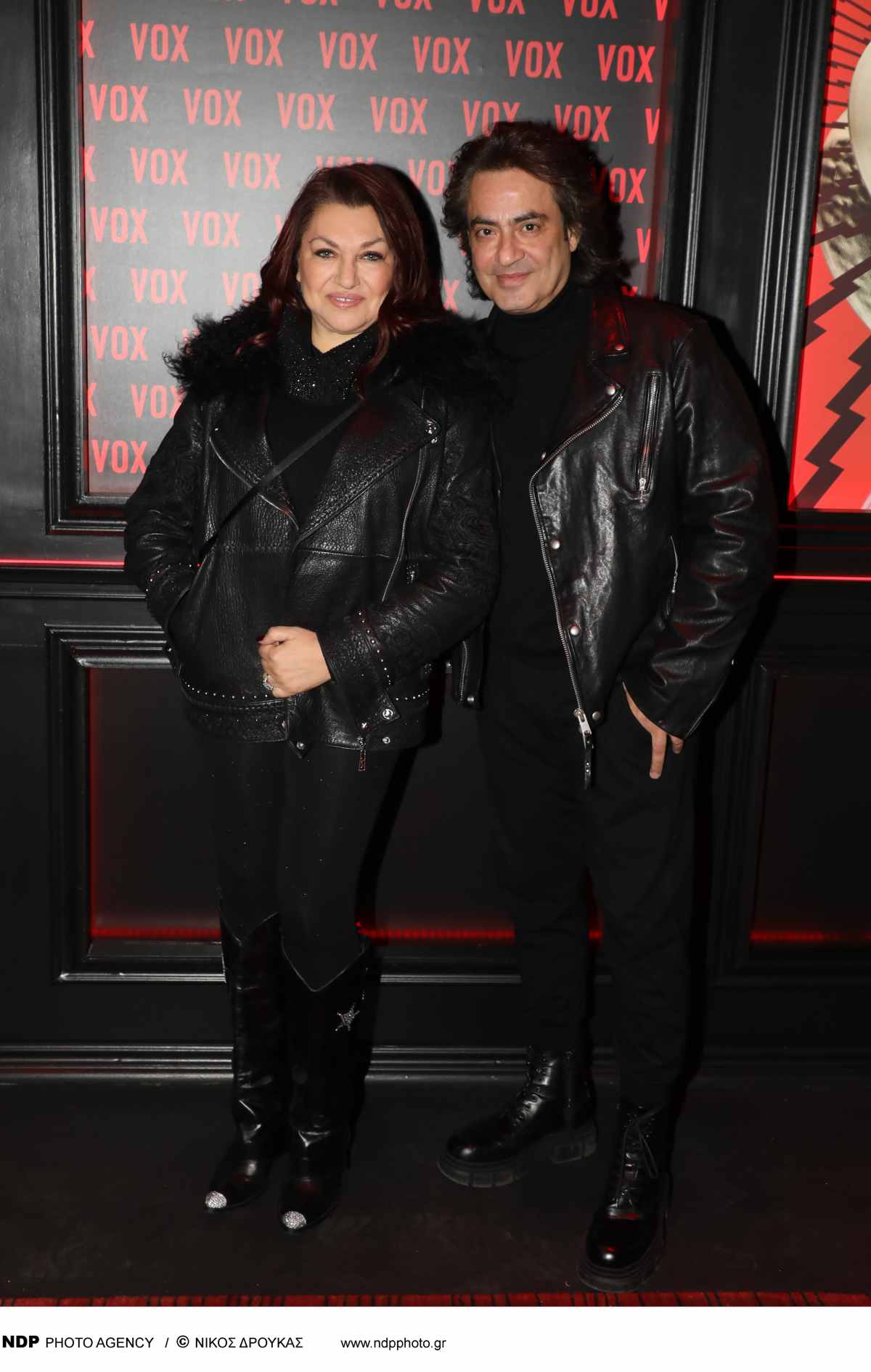 Καίτη Γαρμπή – Διονύσης Σχοινάς: Τα ρομαντικά τετ-α-τετ του ζευγαριού σε νυχτερινό κέντρο (Φωτογραφίες) 10 Ο Διονύσης Σχοινάς και η Καίτη Γαρμή σε βραδινή έξοδο.