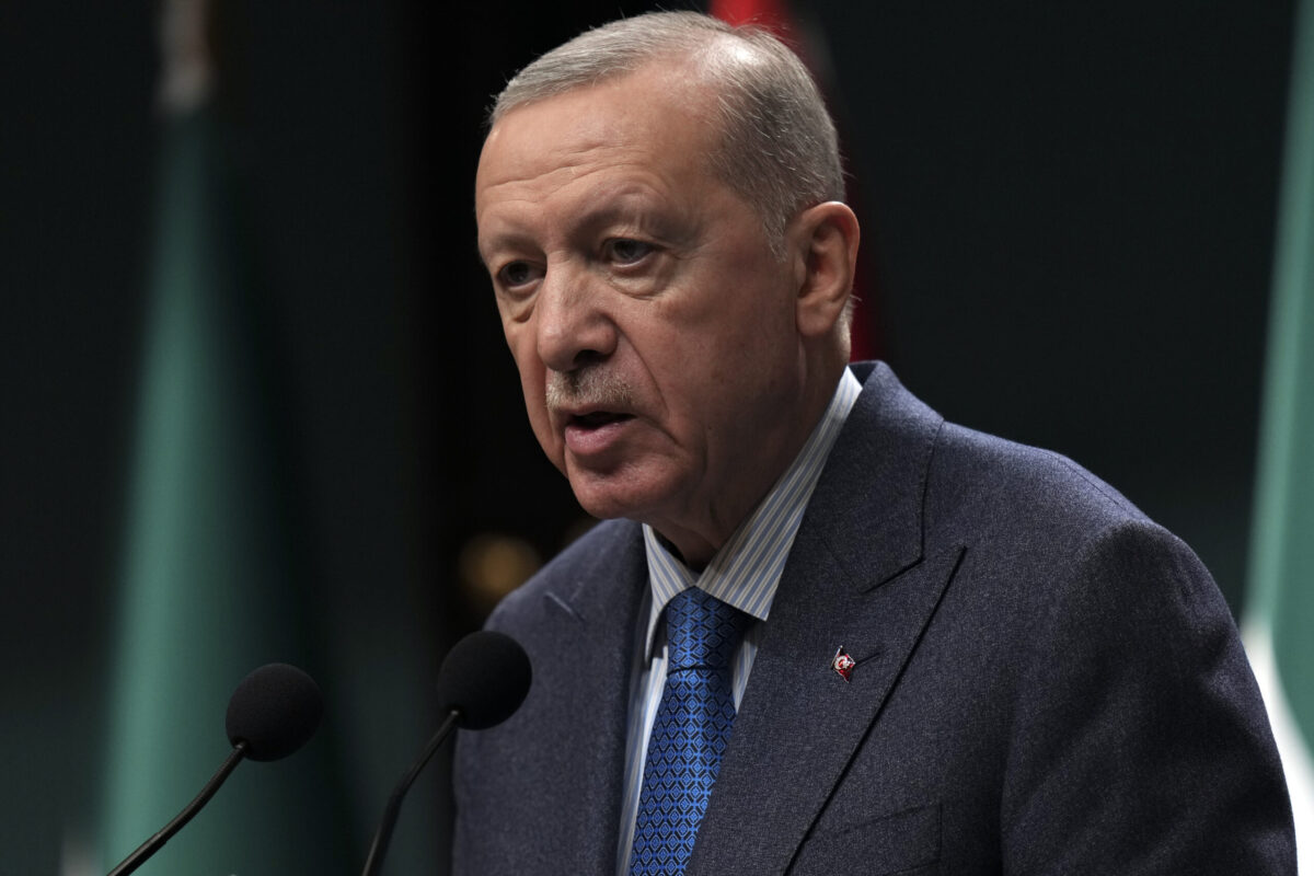 Bloomberg: H Τουρκία ετοιμάζεται για ιστορική ειρήνη με τους Κούρδους του ΡΚΚ
