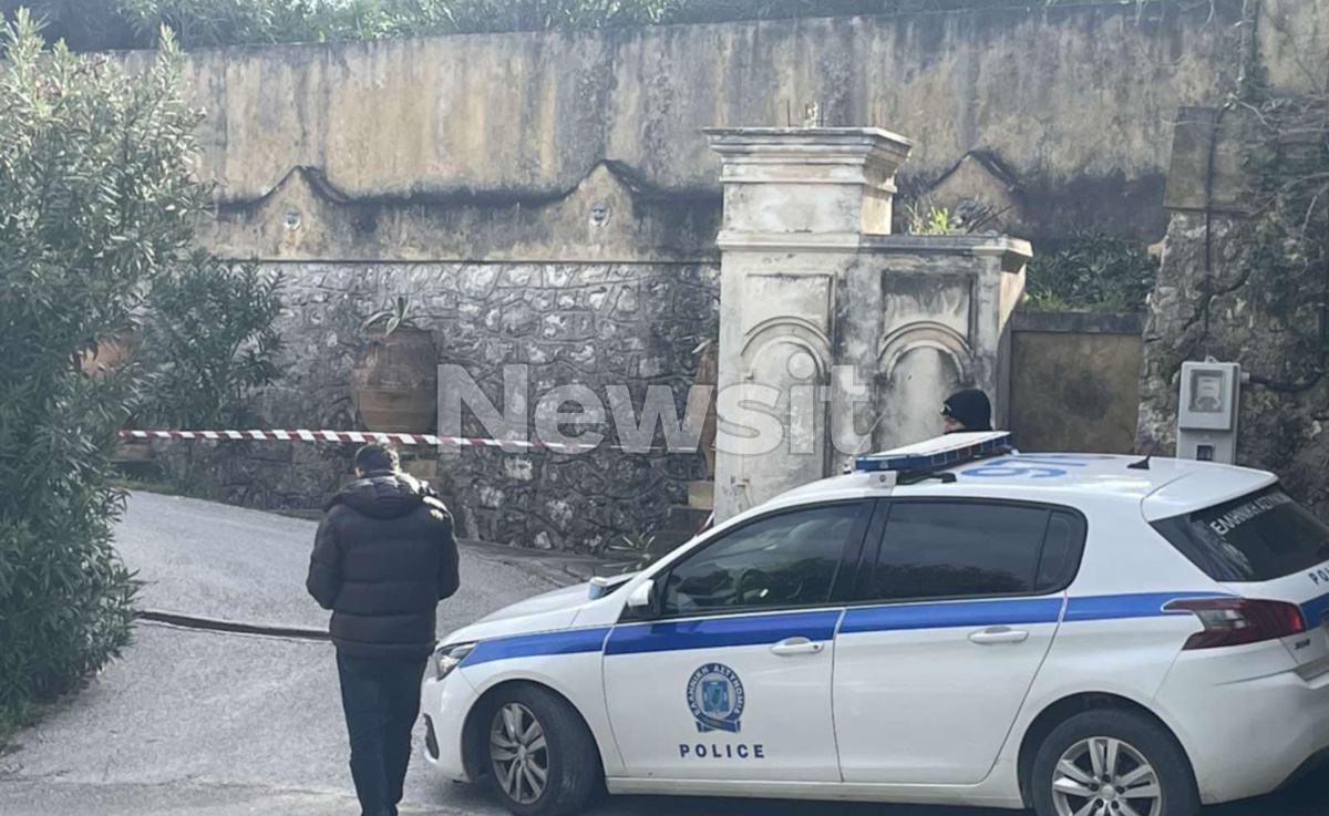 Ζάκυνθος: Ληστεία που «στράβωσε» πίσω από τη δολοφονία της 69χρονης συμβολαιογράφου – Οι κάμερες «συνέλαβαν» τον δράστη 4 Το σημείο της δολοφονίας της συμβολαιογράφου στη Ζάκυνθο