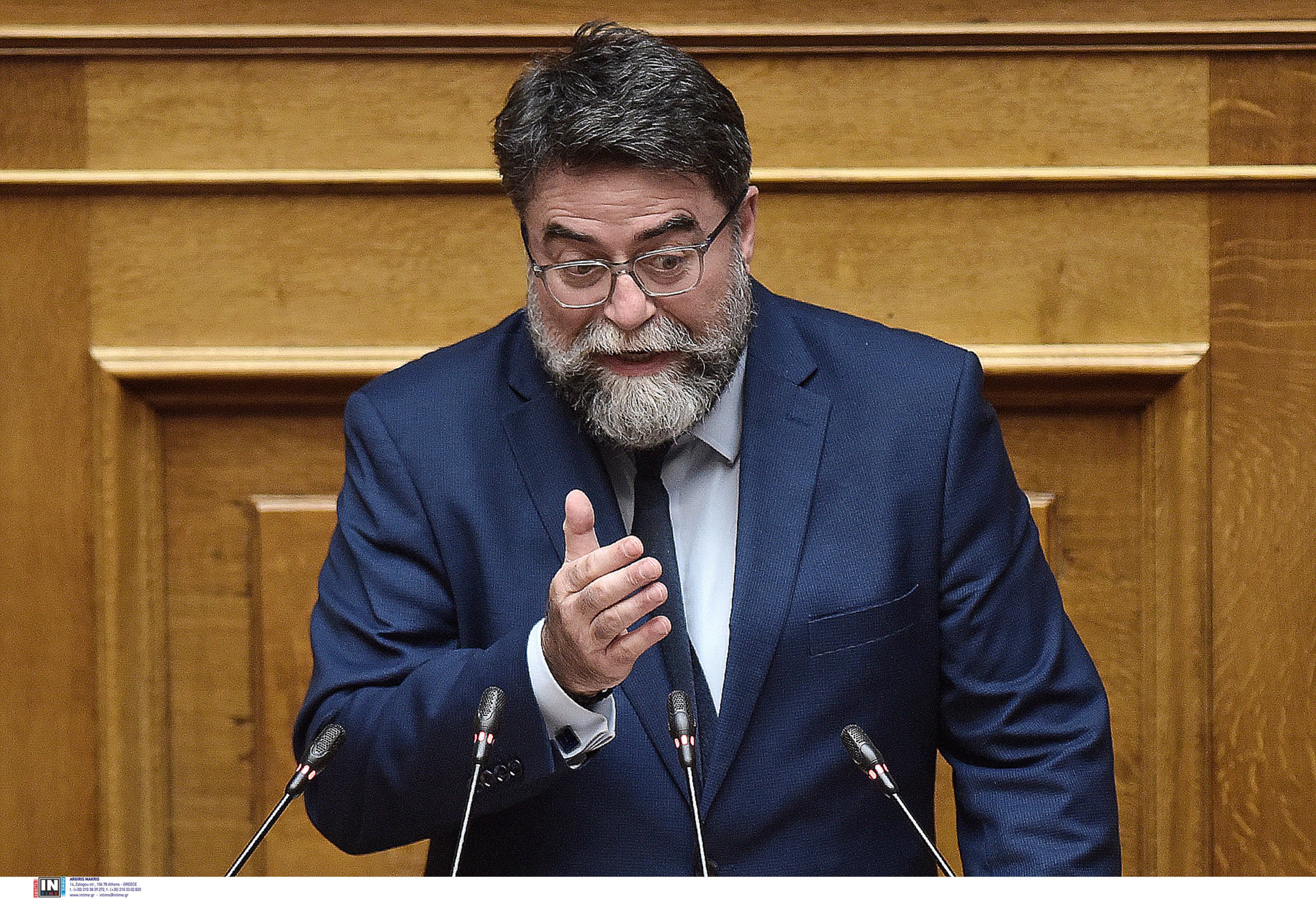 Η αποκρυπτογράφηση του ανασχηματισμού: Οι αναβαθμίσεις, η «γενιά των σαραντάρηδων» και το παρασκήνιο 13 Βασίλης Οικονόμου