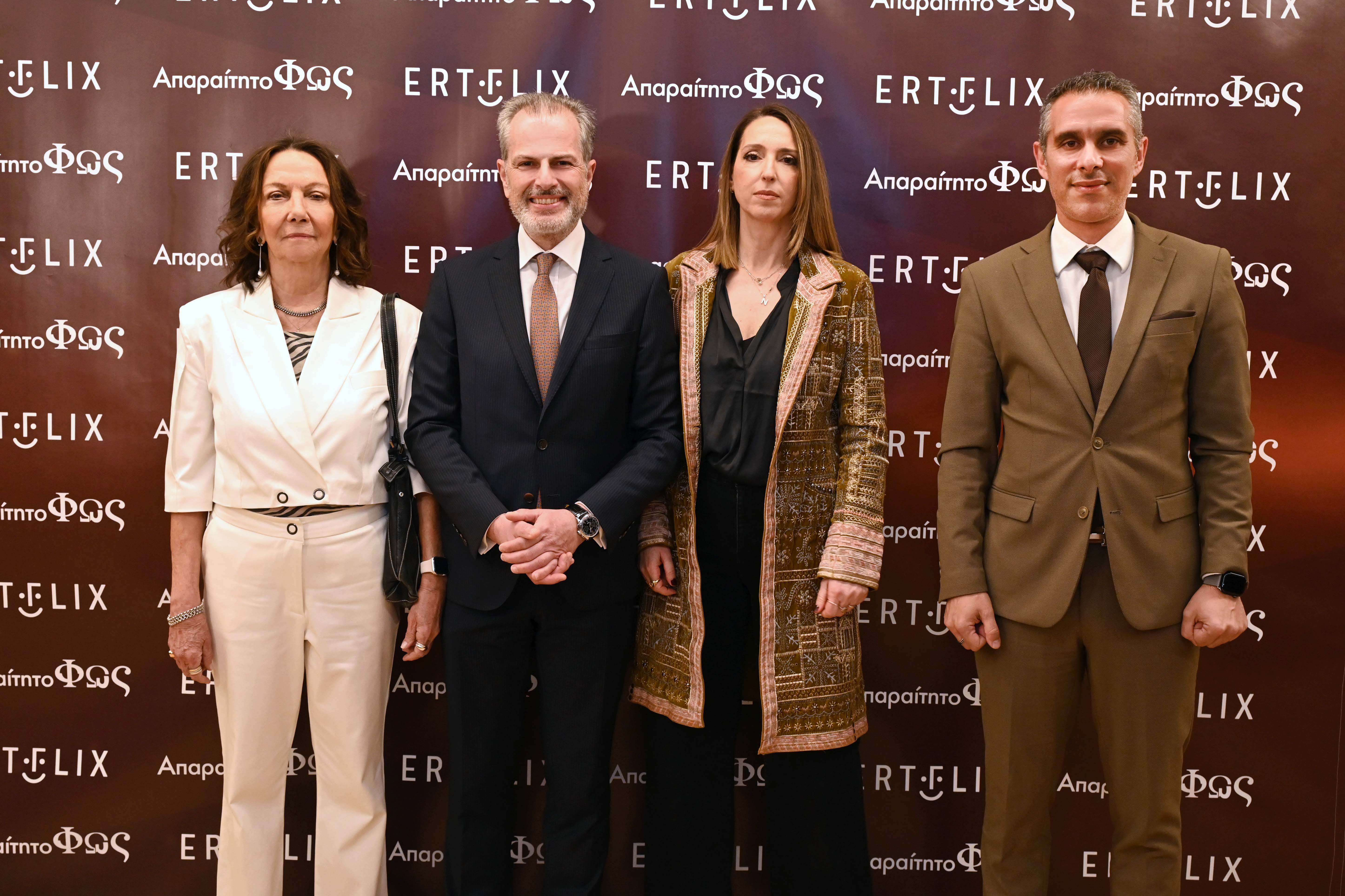 Ενθουσίασε η avant première της νέας σειράς μυστηρίου της ΕΡΤ “Απαραίτητο φως” 9 Ενθουσίασε η avant première της νέας σειράς μυστηρίου της ΕΡΤ “Απαραίτητο φως”