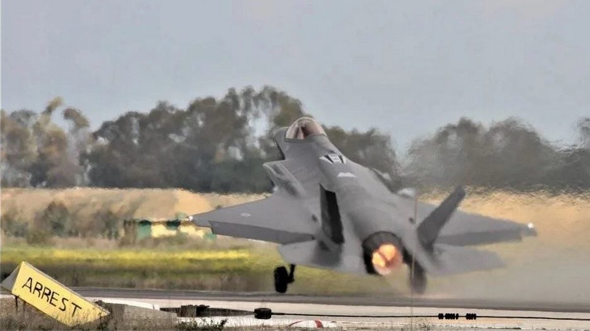 Πάνω από 1 εκατ. ώρες για τα F-35, καθυστερεί η αναβάθμιση της Ανδραβίδας
