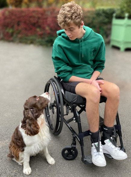 Πρίγκιπας Φρειδερίκος του Λουξεμβούργου: Τα τελευταία συγκλονιστικά λόγια του – «Πατέρα, είσαι περήφανος;» 8 Πρίγκιπας Φρειδερίκος του Λουξεμβούργου: Τα τελευταία συγκλονιστικά λόγια του – «Πατέρα, είσαι περήφανος;»