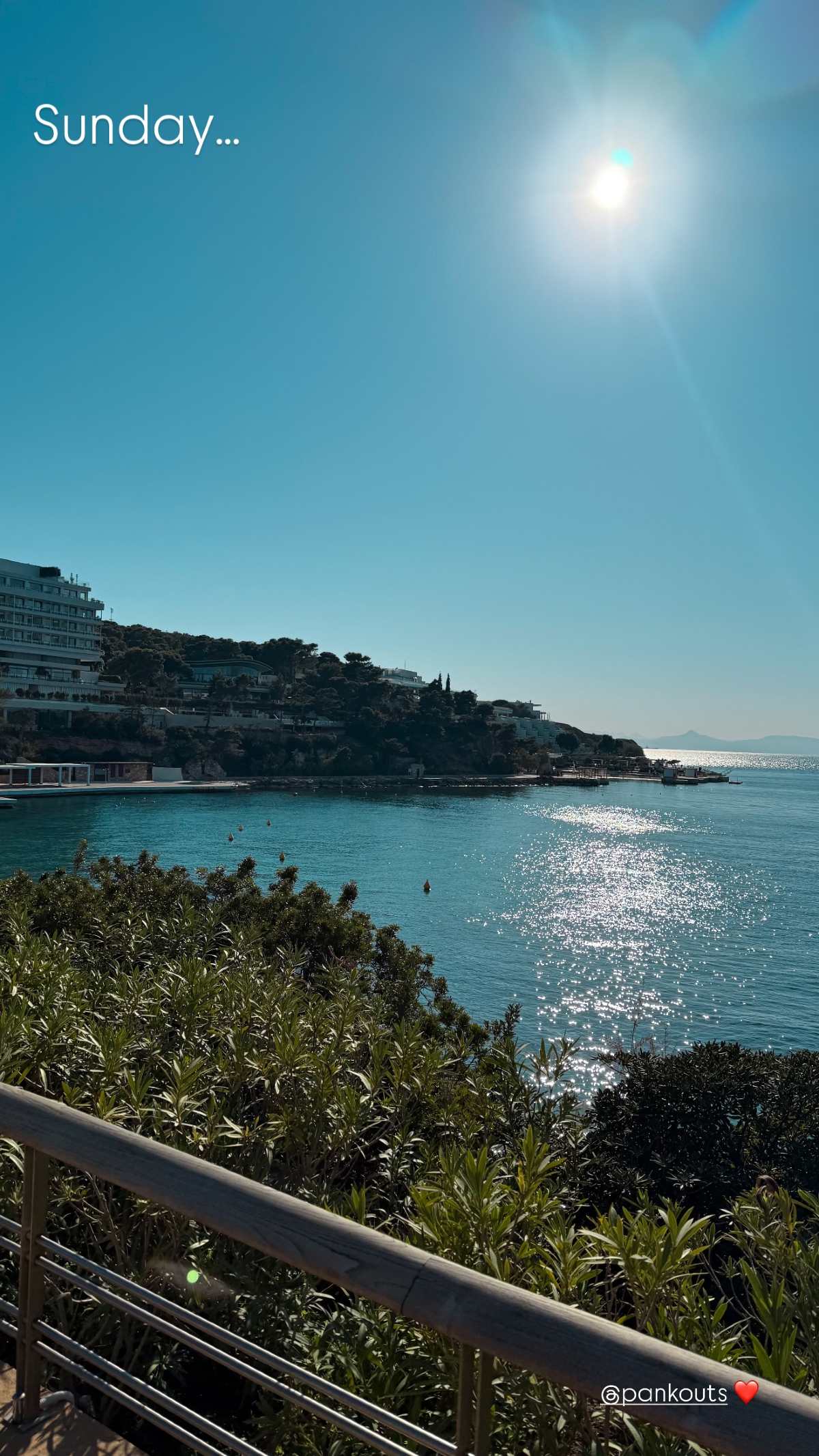 Κατερίνα Καινούργιου – Παναγιώτης Κουτσουμπής: Ρομαντικό δείπνο για δύο με θέα τη θάλασσα 7 θάλασσα