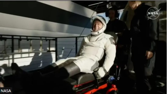 NASA: Η επιστροφή των δύο αστροναυτών έπειτα από 9 μήνες στο διάστημα – Υποβάλλονται σε εξετάσεις για προβλήματα υγείας