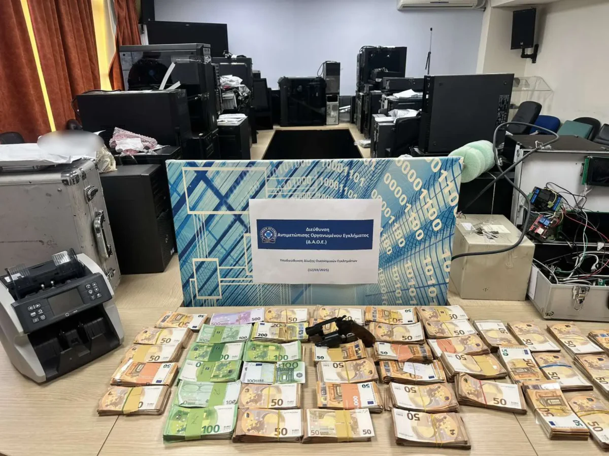 Λαθραία καύσιμα: Έτσι έκλεβαν από τις αντλίες τα βενζινάδικα της απάτης – Η δικογραφία και τα κέρδη των 100 εκατομμυρίων