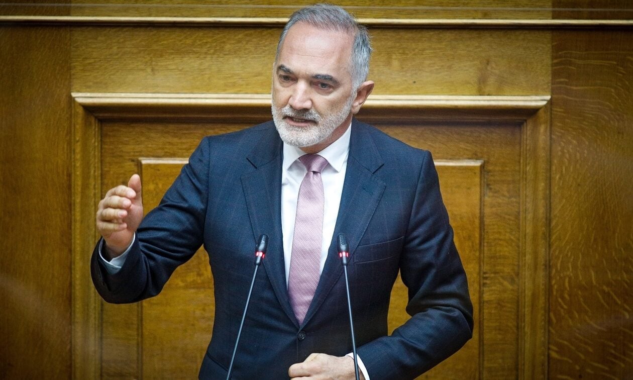 Σαλμάς: Έπρεπε οι βουλευτές της ΝΔ να κινήσουν διαδικασίες αλλαγής αρχηγού